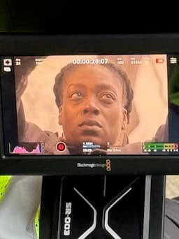 Behind the scenes — image 1